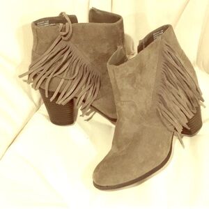 7.5 Women’s Madden Girl Booties